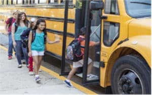 تركيب كاميرات مراقبة في الحافلات المدرسية